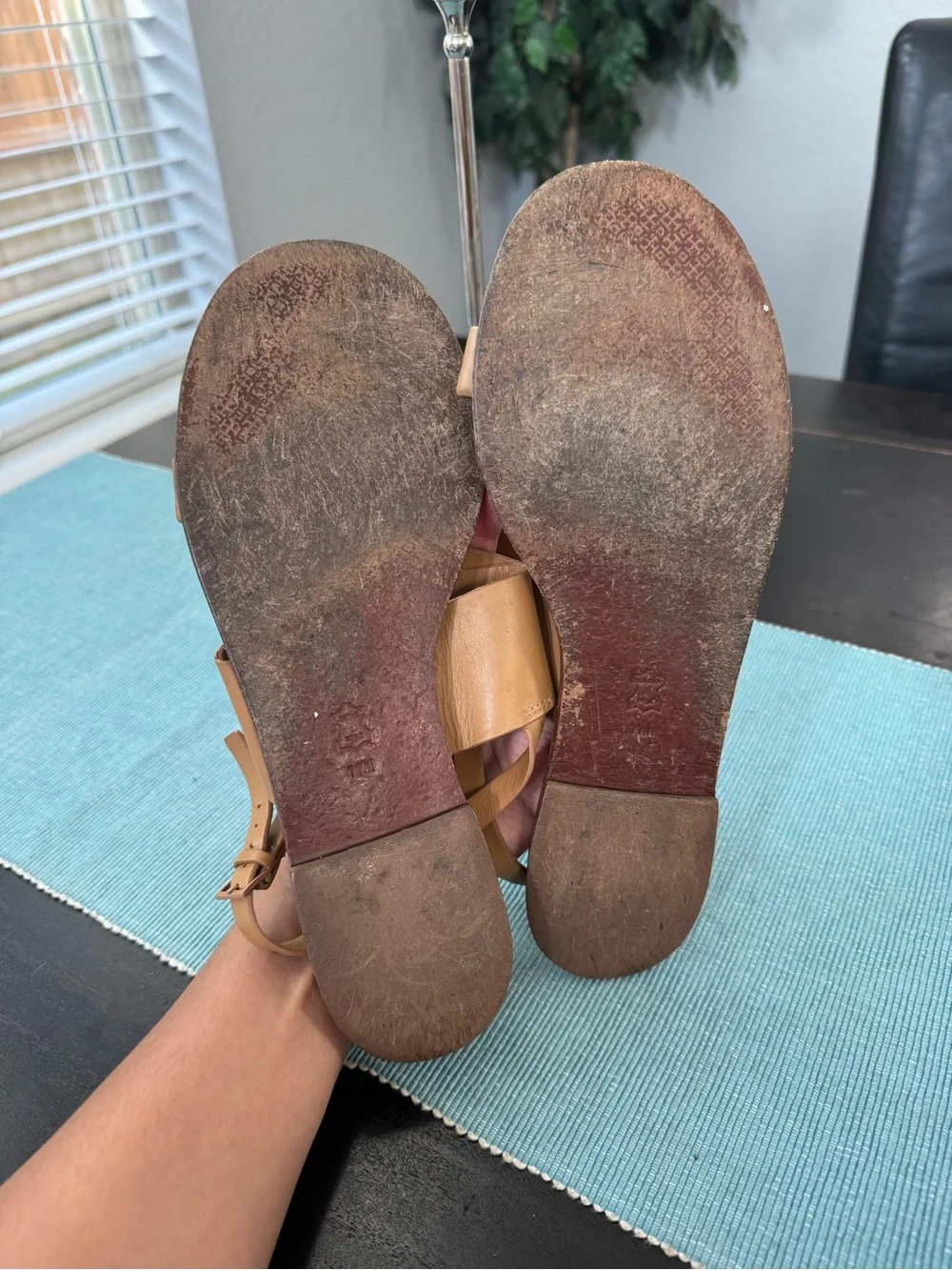 Tory Burch leather slide